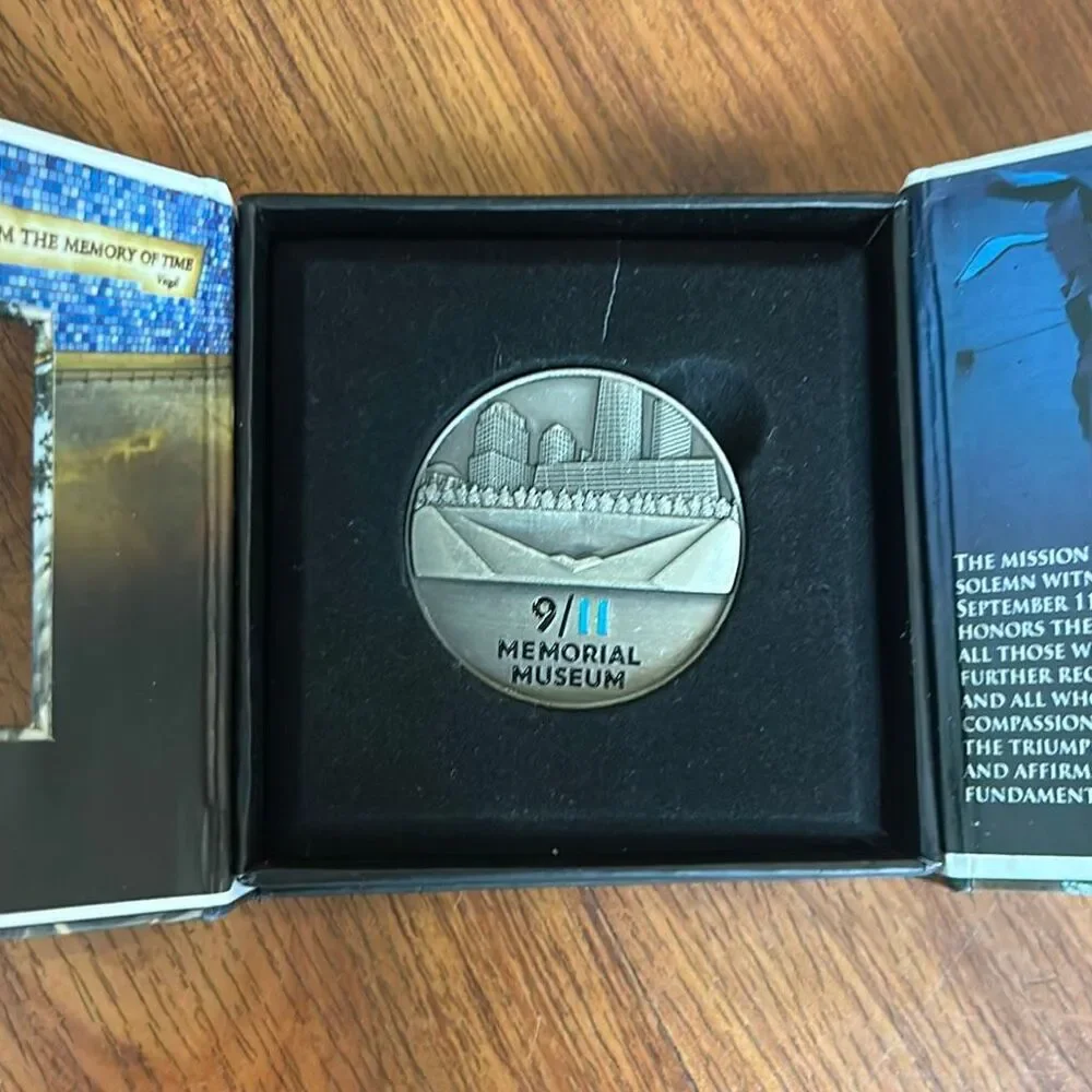 9/11 memorial Museum commemorative coin Silvertone